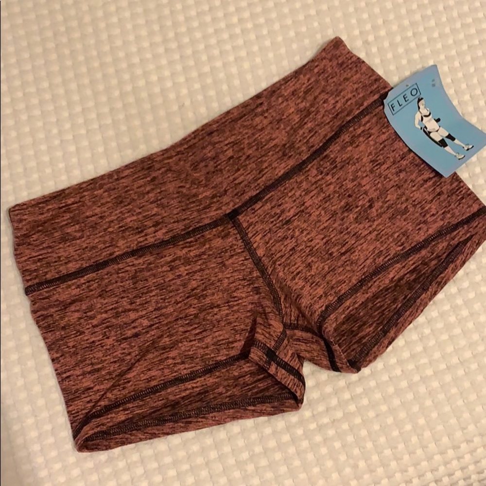 FLEO shorts
